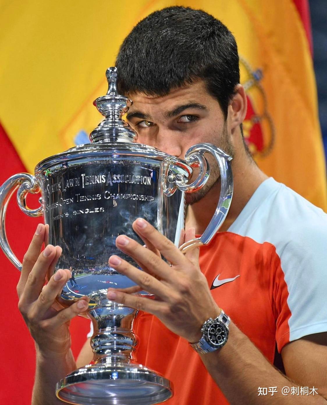 足在关键时 足在关键时