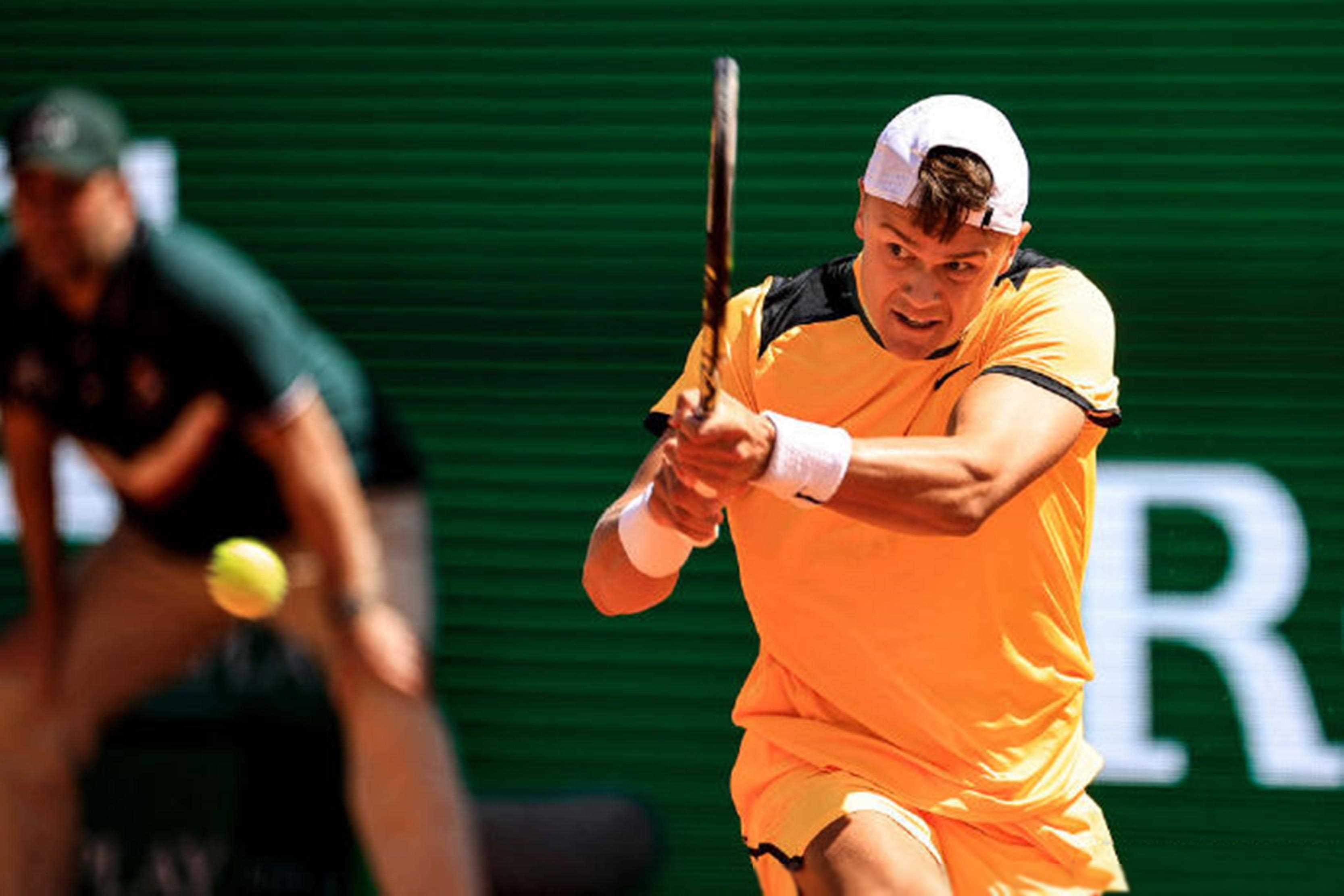 通过自身的 通过自身的